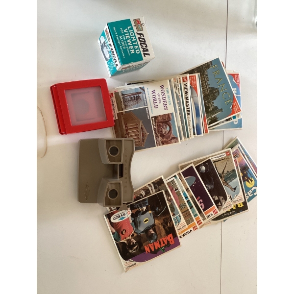 View Master vintage viewing machine.