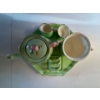 Image 1 : vintage Royal Winton Grimwades green "Tiger Lily" or "Rosebud" breakfast set for one. 
The set typic