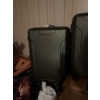 Image 4 : Nice suitcase set with all contents included. The entire room's air is also included with the lot. A