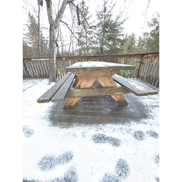 Six foot picnic table.