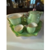 Image 2 : vintage Royal Winton Grimwades green "Tiger Lily" or "Rosebud" breakfast set for one. 
The set typic