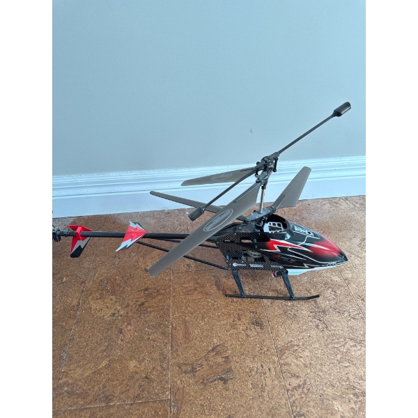  Syma S33 RC Helicopter.It is a 3-channel remote control helicopter operated via 2.4GHz wireless tec