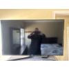 Image 1 : Working Samsung TV 44 inch, with stand and remote