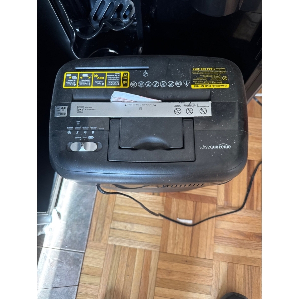 Amazon basics paper shredder.