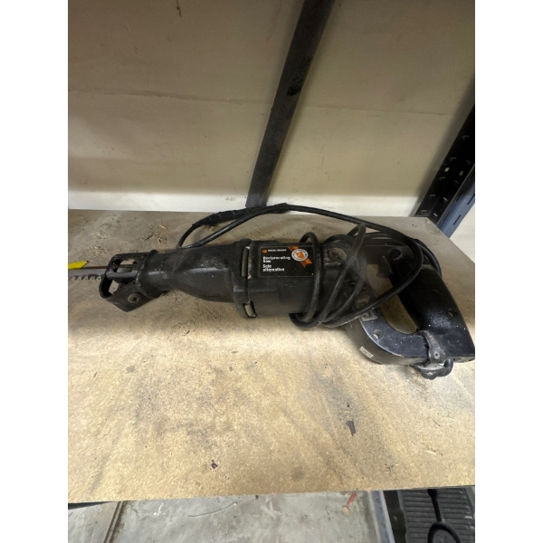 Black and Decker reciprocating saw