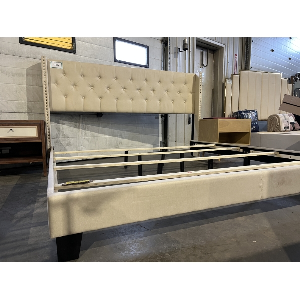 Ameire Upholstered Bed