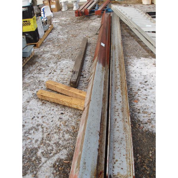 2 pieces metal I-beam 19.5'