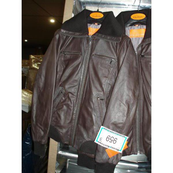 ELZEIN Ladie's Dark Brown with Fitted Black Collar Leather Jacket - size M