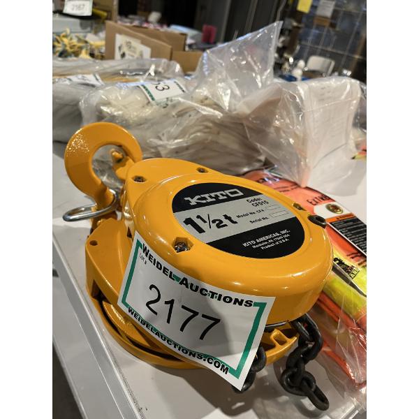 KITO 1 1/2 ton Hoist