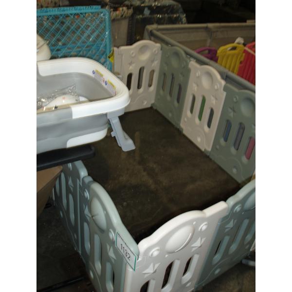 Plastic White & Grey Playpen c/w plastic gate