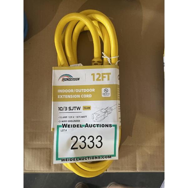 Indoor/Outdoor 12' Extention Cord