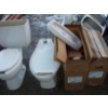 Image 3 : Lot of 2 new toilets and 1 old toilet