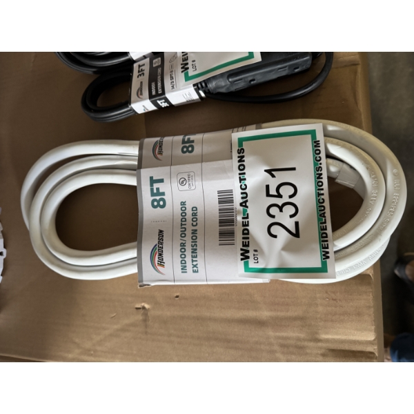 Indoor/Outdoor 8' Extention Cord