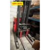 Image 3 : 2007 Raymond Electric Forklift RESERVED - CALL FOR HIGH BID
