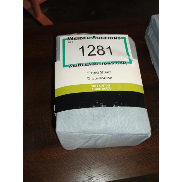 Mainstays fitted sheet, soft cotton, light blue, Queen