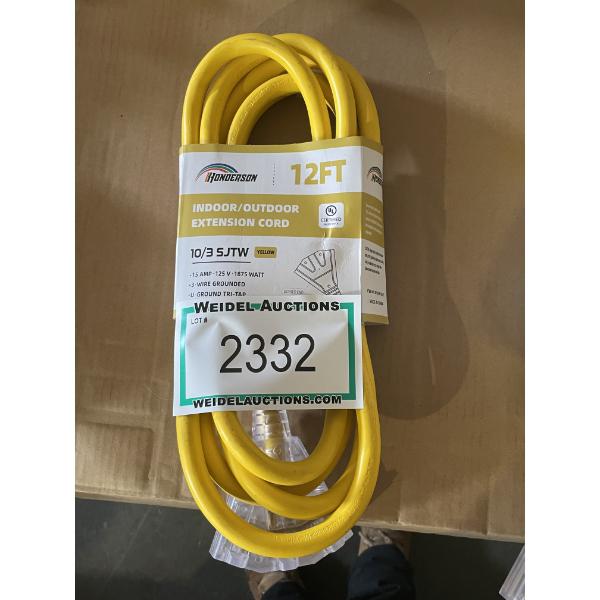 Indoor/Outdoor 12' Extention Cord