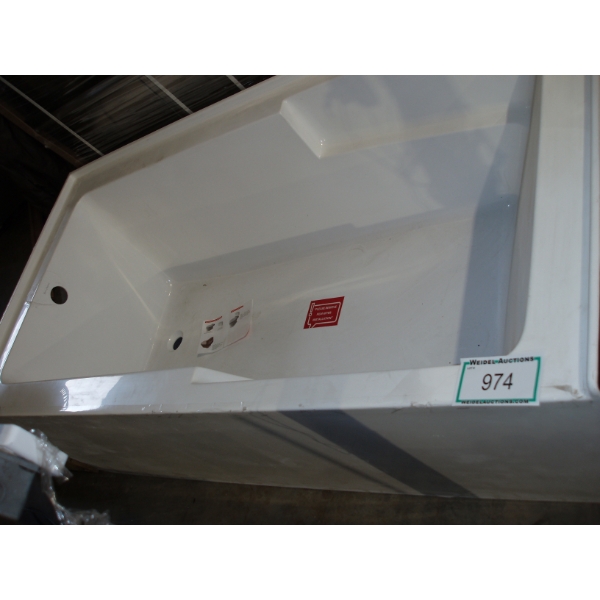 NEW white Bathtub - 3 x 6', small blemishes