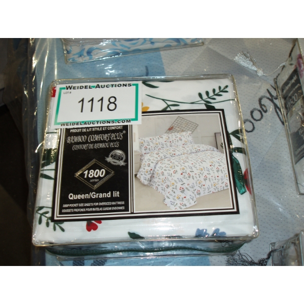 White with Flower Patterned Bamboo Comfort Sheets, Queen