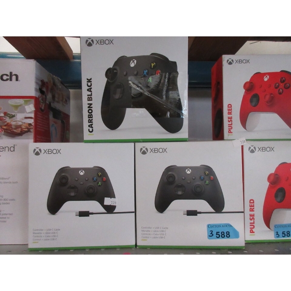 3 XBOX One Series X|S Wireless Controllers - Black