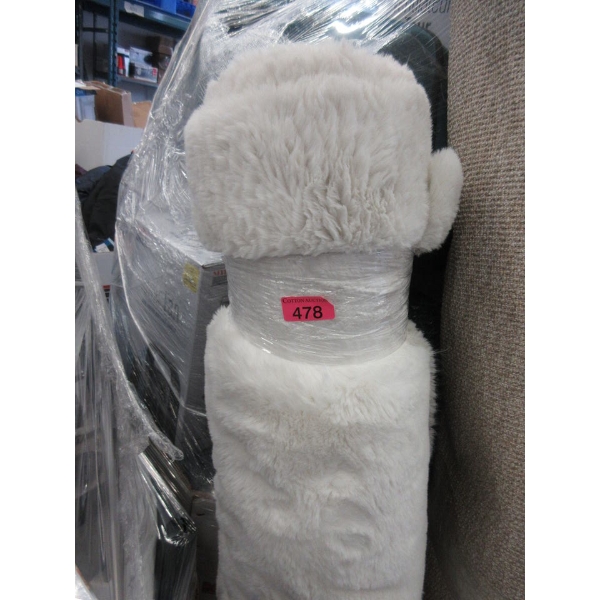 5' x 7' White Fun Fur Area Carpet