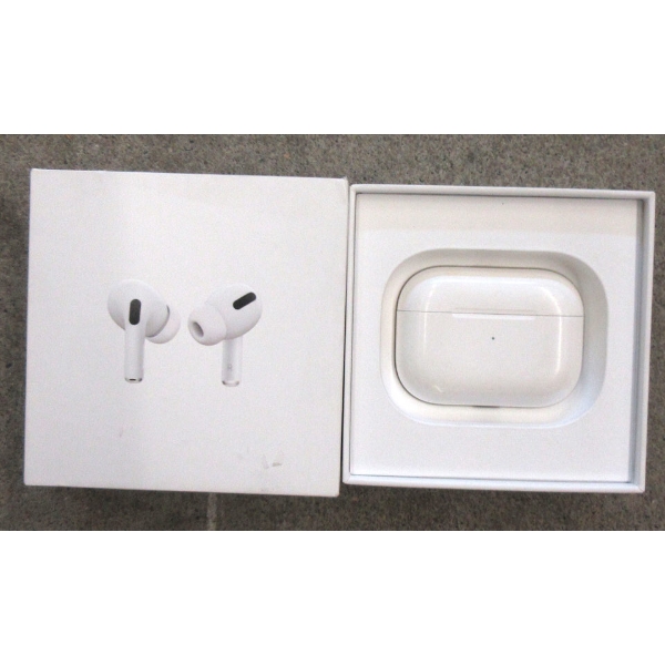 Apple AirPods Pro in Box - Preowned