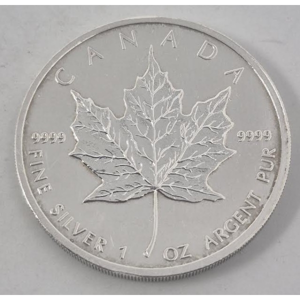 1 Oz .9999 Silver 2012 Canada Maple Leaf Coin