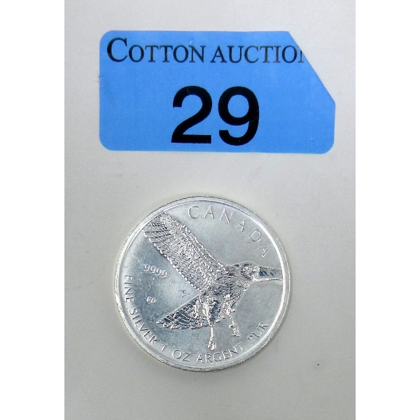 1 Oz .9999 Silver 2015 Red-Tailed Hawk Coin 