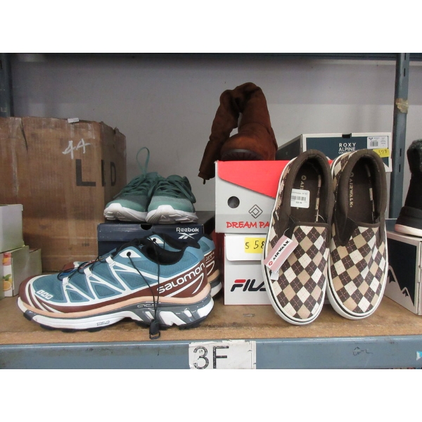 5 Assorted Pairs of Women's Footwear 