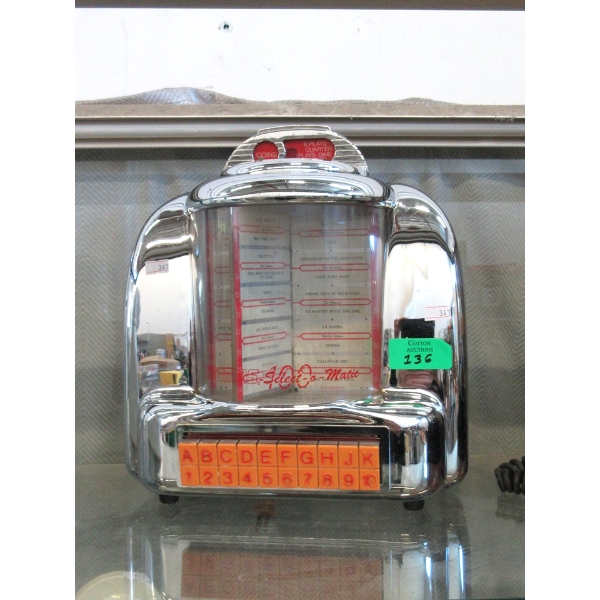 Vintage Thomas Select-O-Matic Radio Cassette Player