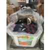 Image 1 : Skid of Clothing and Soft Household Goods
