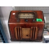 Image 1 : 1941 Rogers-Magestic 16/53 Shortwave Radio