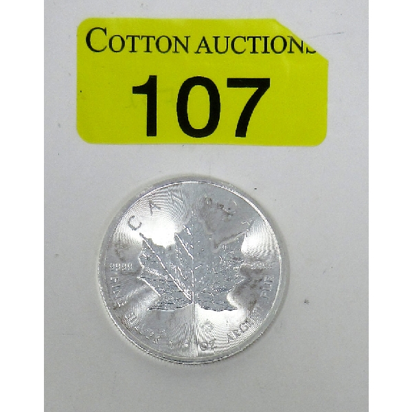 1 Oz .9999 Silver 2014 Maple Leaf Coin 