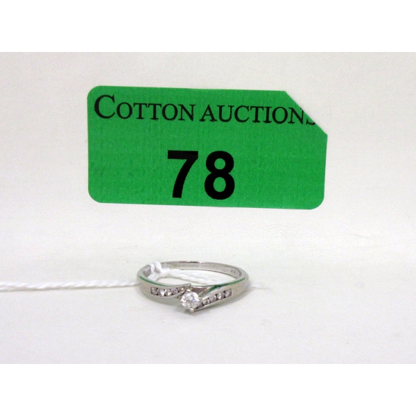 14 KT White Gold 11 Diamond Ring - Size 9