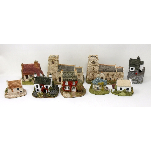 9 Lilliput Lane Miniature Building Collectibles