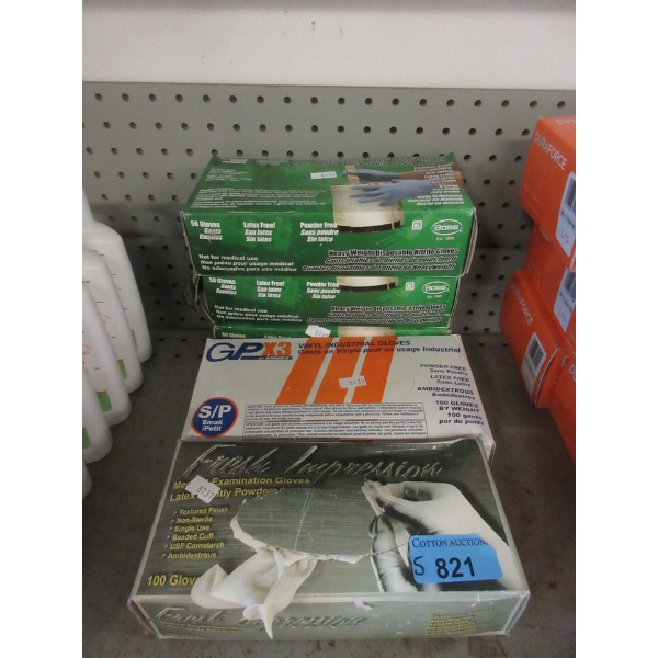 5 Assorted Boxes of Disposable Gloves 