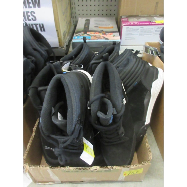 4 Pairs of Element Men's Winter Boots 