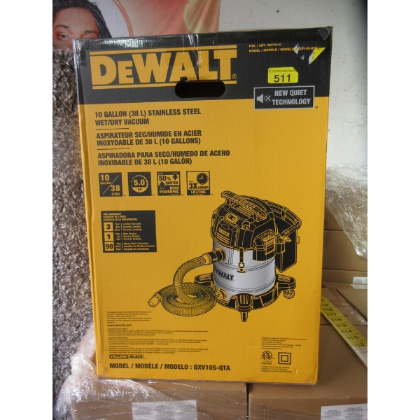 DeWalt 38 L/10 Gal Wet/Dry Shop Vac in Box
