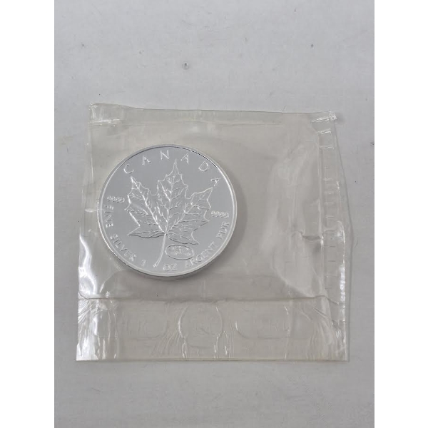 1 Oz .9999 Silver 2000 Canada Maple Leaf Coin
