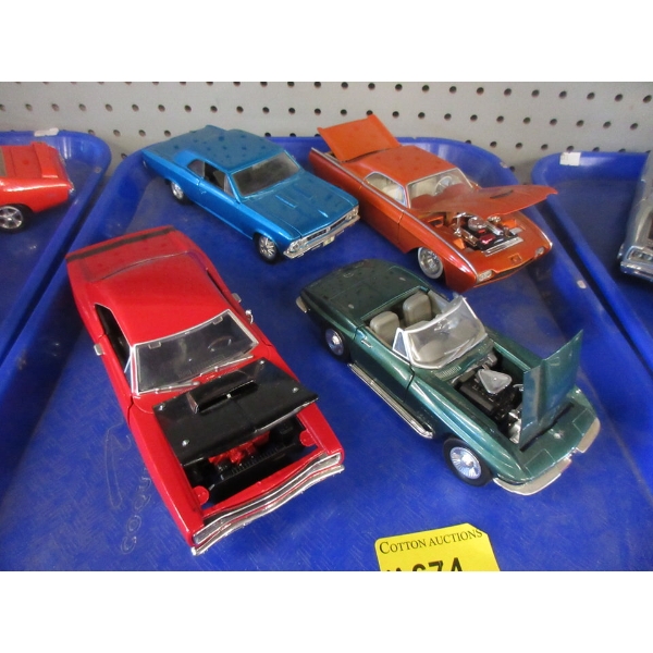 4 Diecast 1:24 Scale Model Vehicles 