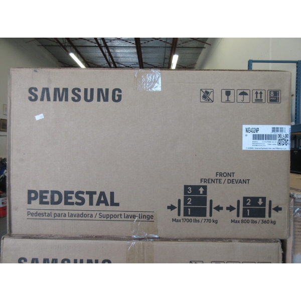 Samsung 27" Laundry Pedestal - Stainless Steel
