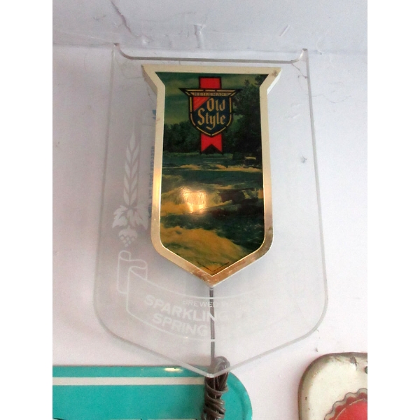 Vintage Electric Heileman's Old Style Beer Sign 