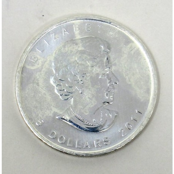 1 Oz .9999 Silver 2011 Canada Maple Leaf Coin 