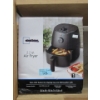 Image 1 : Mainstays 2.2 Quart Air Fryer - Black