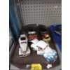 Image 1 : 4 Diecast 1:24 Scale Model Vehicles 
