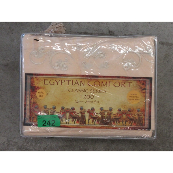 New Queen Egyptian Classic 6 Pc. Sheet Set - Peach
