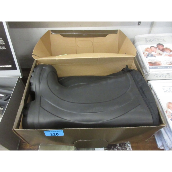 New Nat's Black Waterproof Boots - Men's Size 8