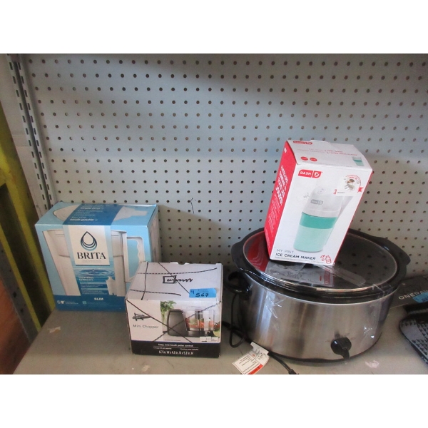 4 Assorted Small Kitchen Appliances 