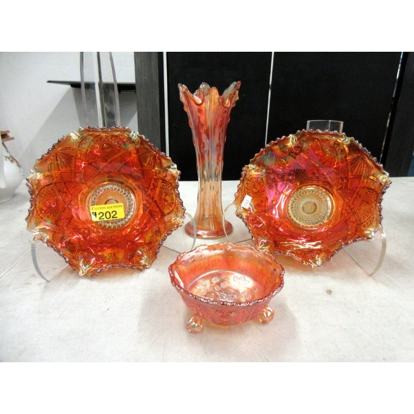 4 Vintage Carnival and Marigold Glass Pieces