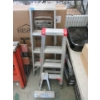 Image 1 : 3 Aluminum Step Ladders & 1 Quick Click Stabilizer 