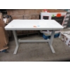 Image 1 : Electric Height Adjustable Desk - White with Grey Legs